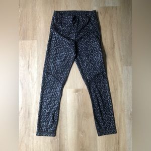 Lululemon Cropped Leggings Limited Edition